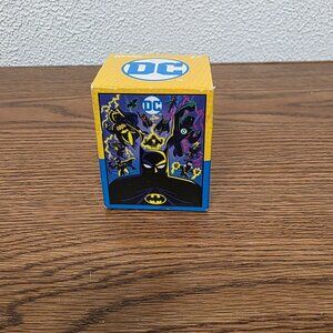 Toys - DC Mystery Mini Figure and Mini Cards from Wendy's Kids Meal - New Sealed
